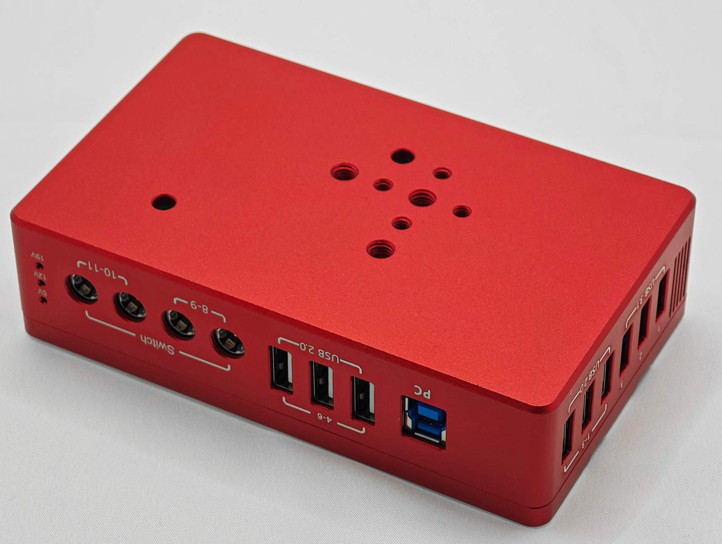 WandererBox Pro V3のミニPC給電ポート